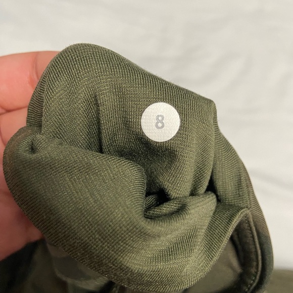 Lululemon Green Camo Capri Leggings - Picture 3 of 3